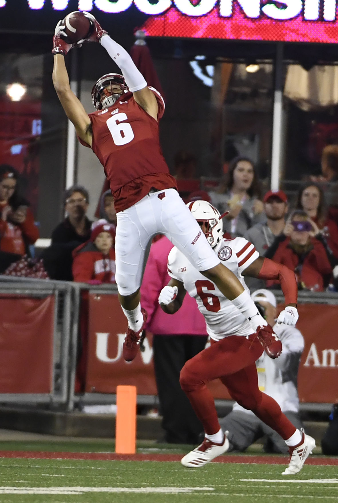 6. WISCONSIN (6-3, 4-2)